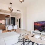Sea & City Views - Burj Crown - 5 Min Walk To Mall